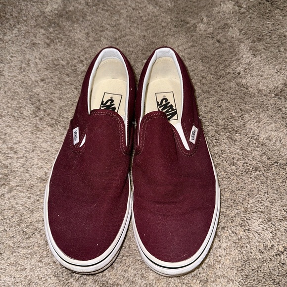 Vans - Picture 2 of 3
